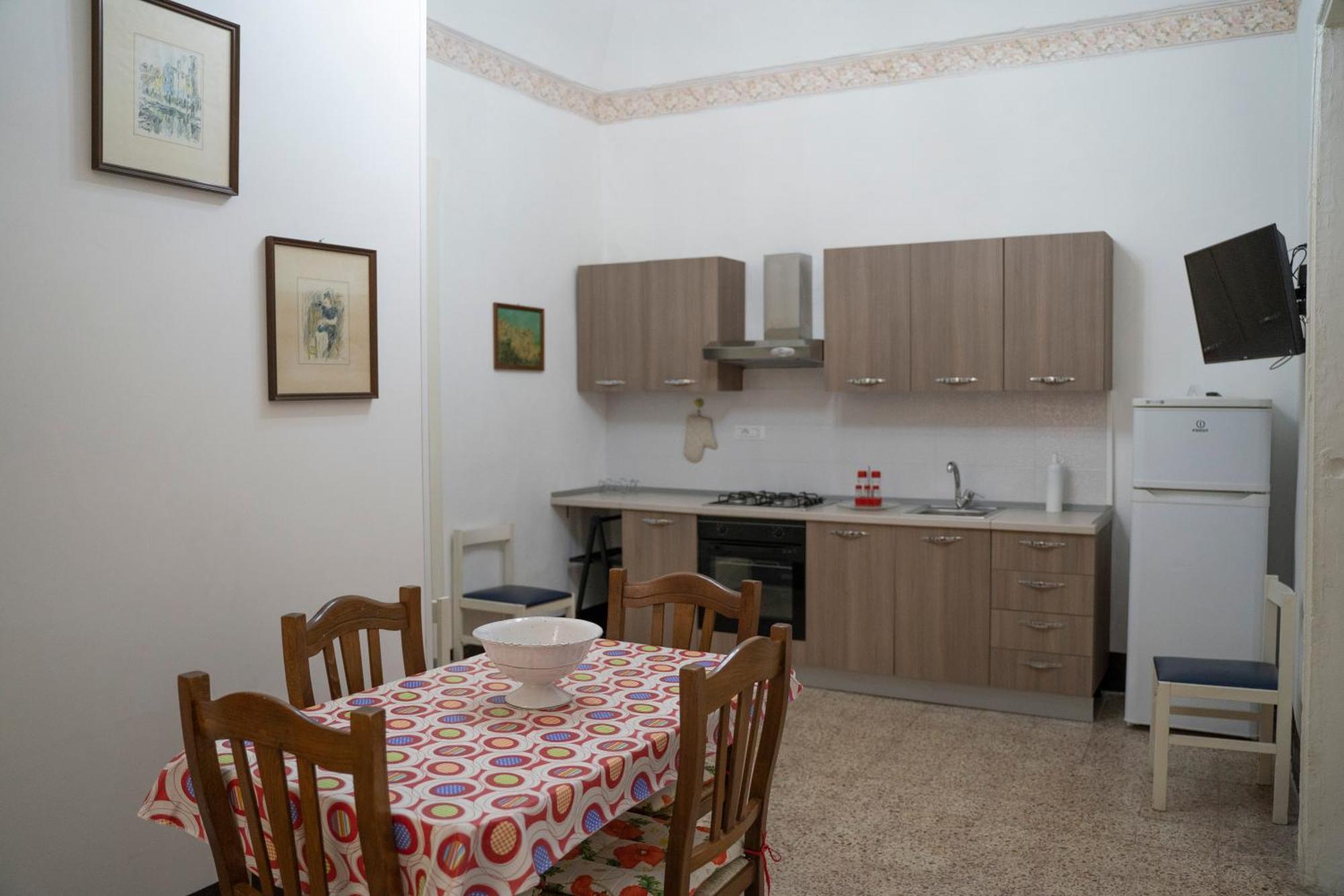 Il Marchese Del Grillo Lägenhet Tropea Rum bild