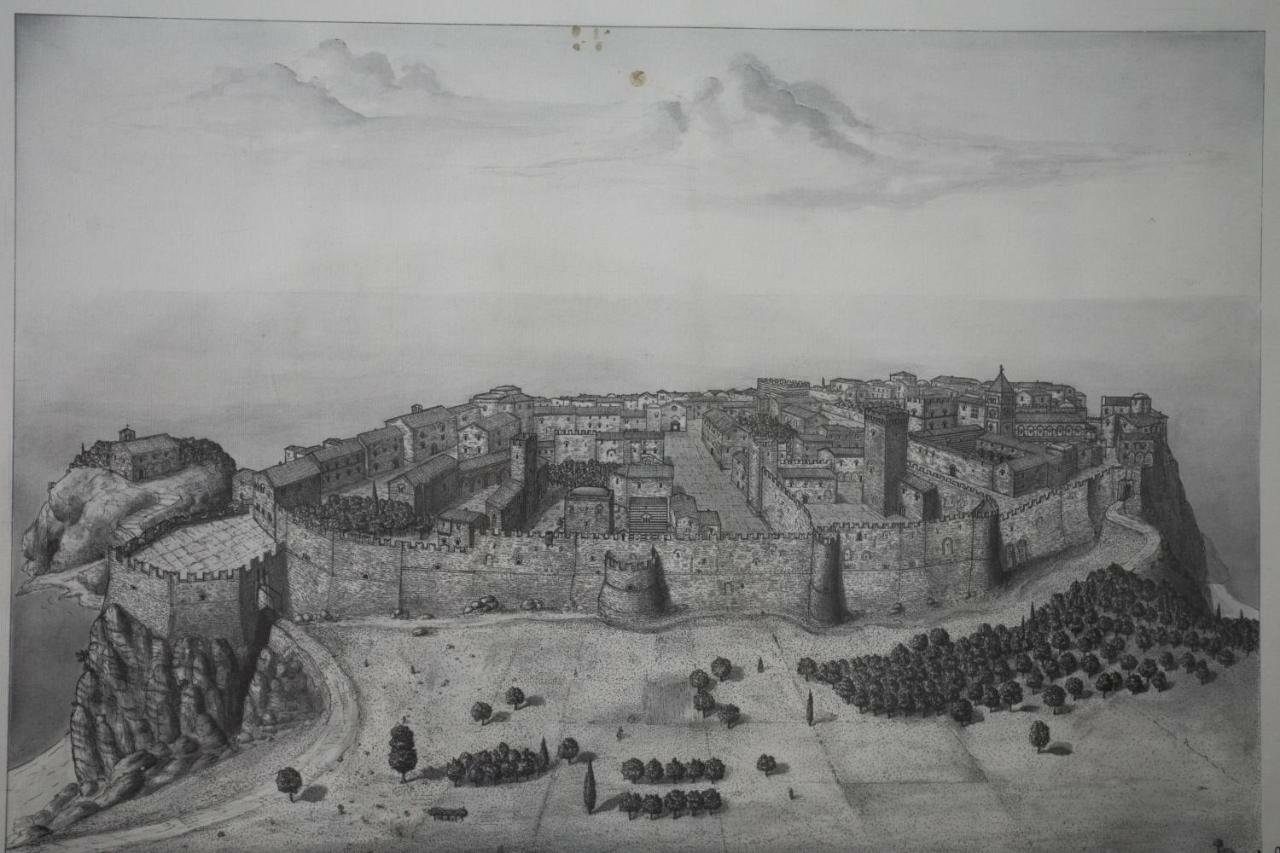 Il Marchese Del Grillo Lägenhet Tropea Exteriör bild